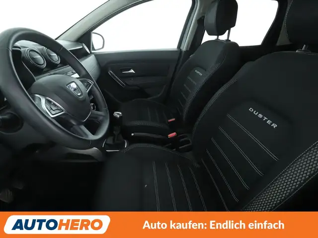 Dacia Duster view 10