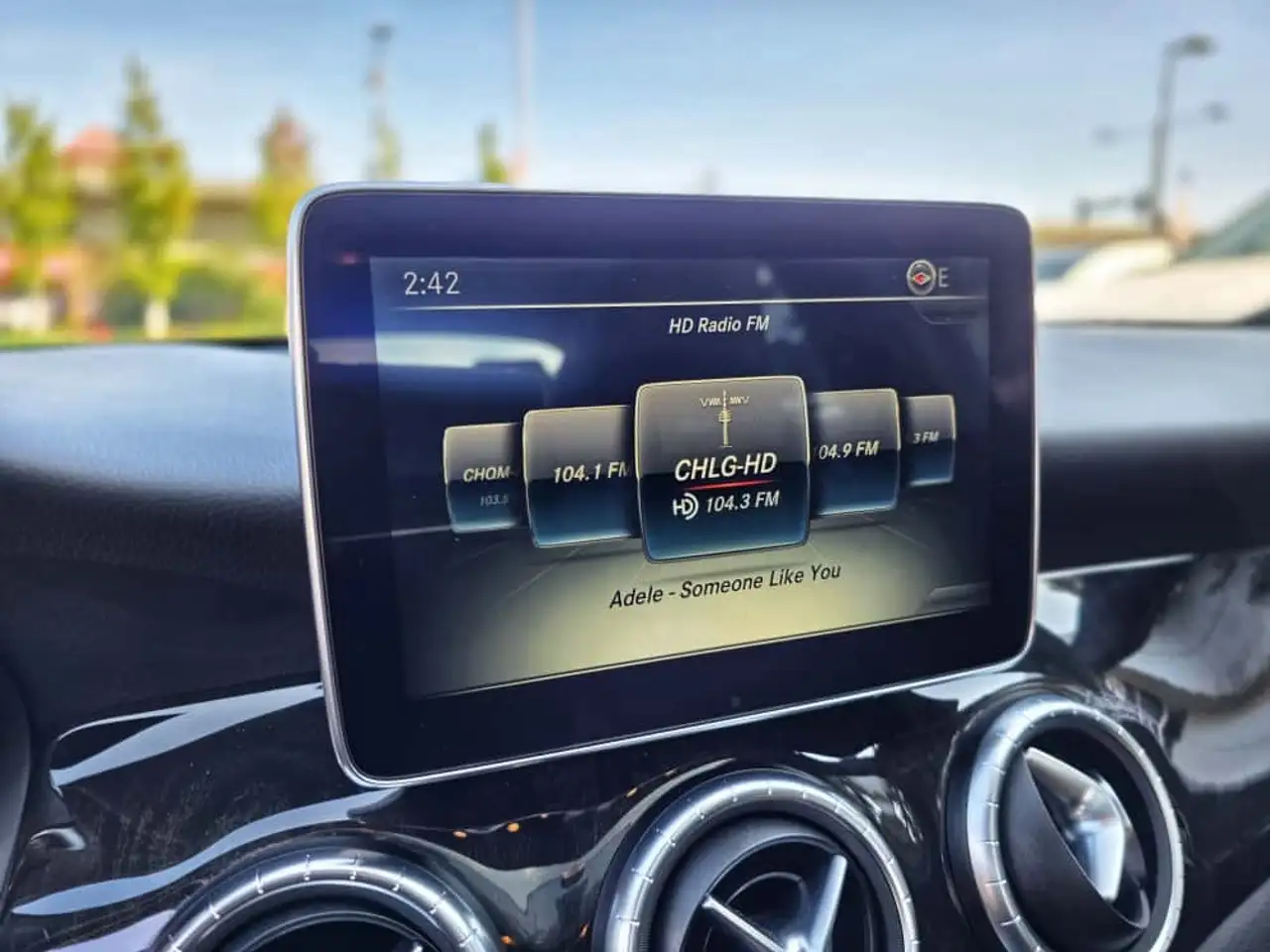 Mercedes-Benz CLA снимка Mercedes-Benz CLA
