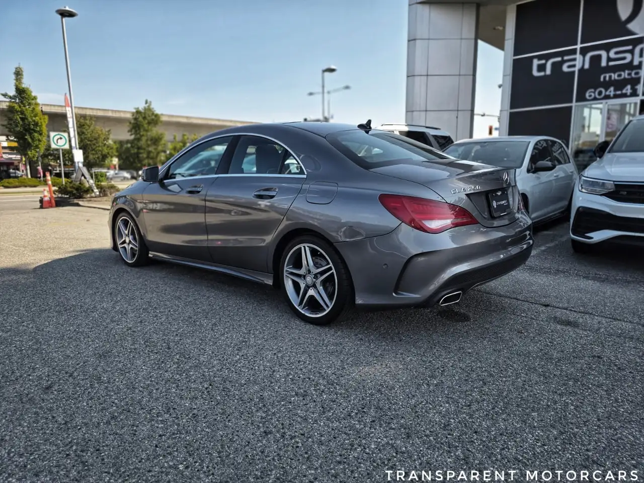 Mercedes-Benz CLA снимка Mercedes-Benz CLA