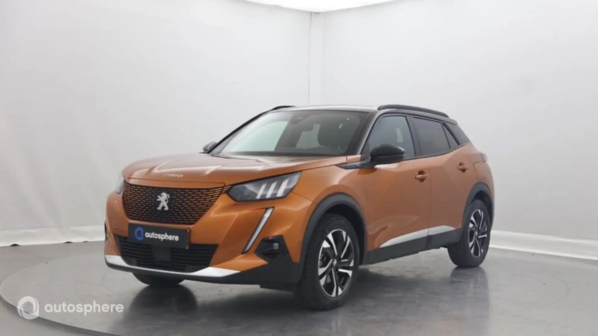 Peugeot 2008 e-2008 136ch GT - 1