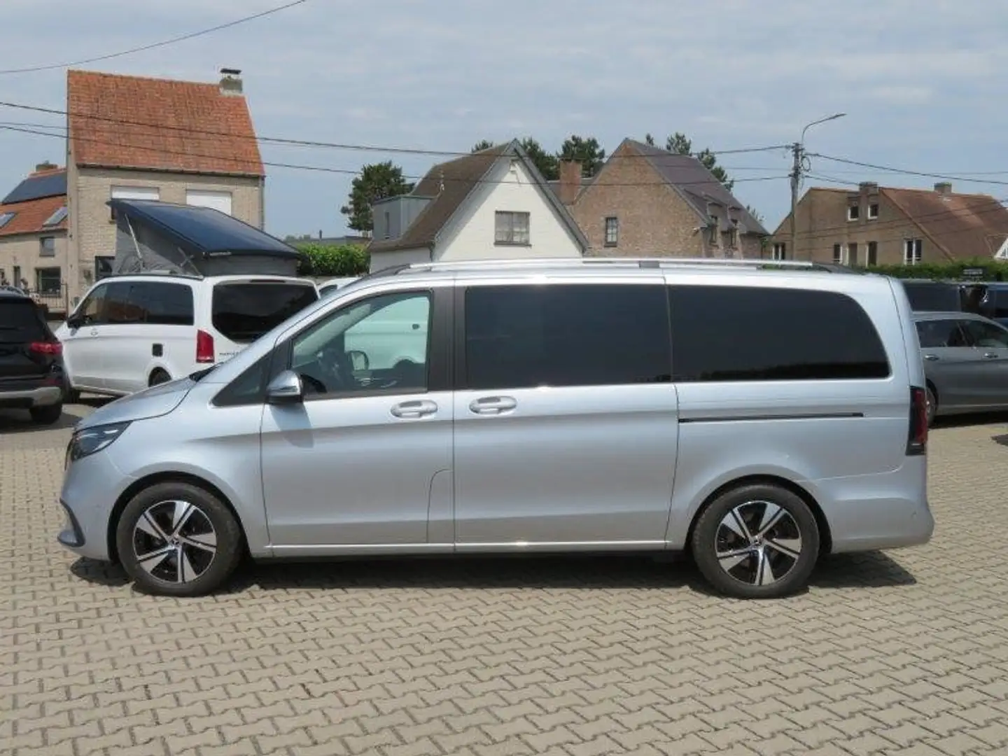 Mercedes-Benz V 220 d 7 plaatsen met slaapbed Grijs - 2