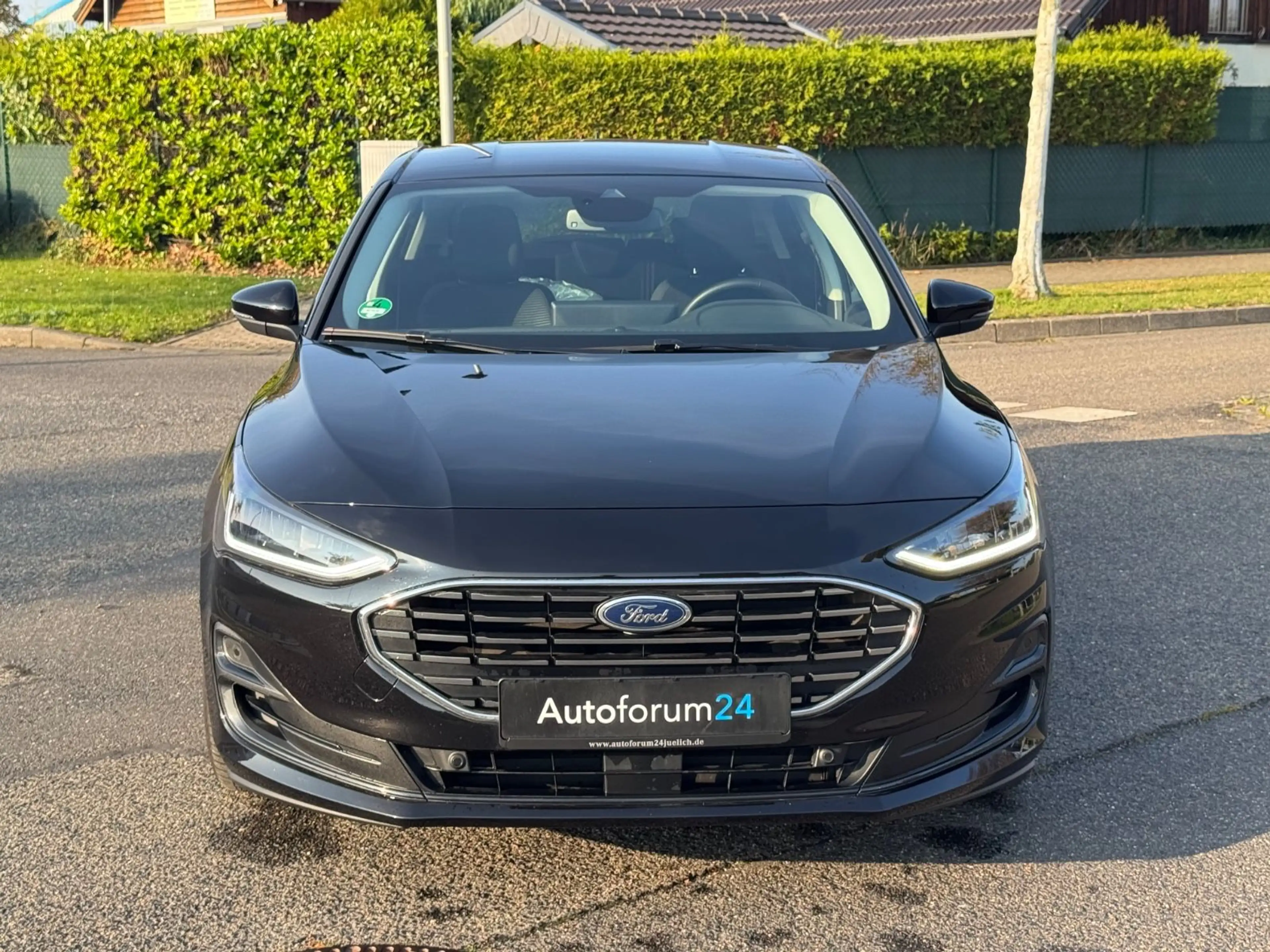 Ford Focus Lim. Titanium Hybrid*Garantie*LED* — photo 8