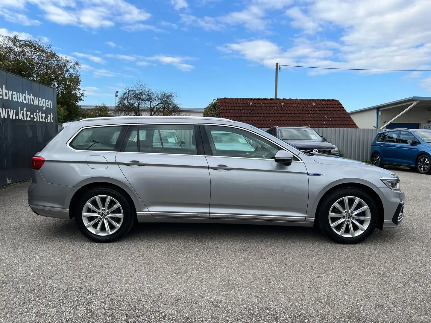 Volkswagen Passat Variant GTE 1,4 TSI PHEV DSG | MATRIX/AHK Grau - 2
