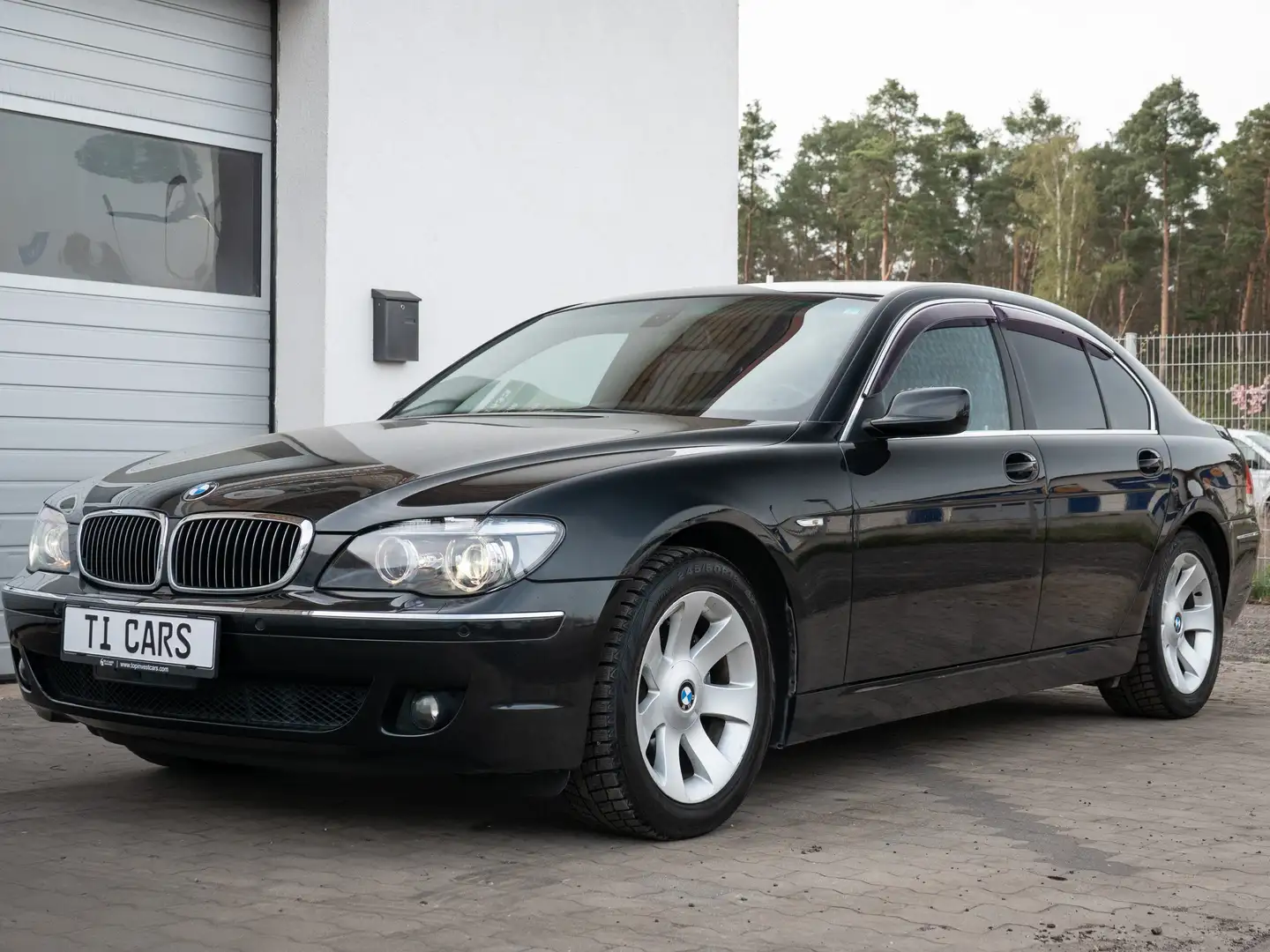 BMW 740 740i Siyah - 1