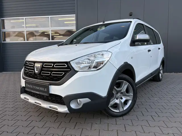 Dacia Lodgy Lodgy Stepway Selection 7-Sitzer Navi PDC