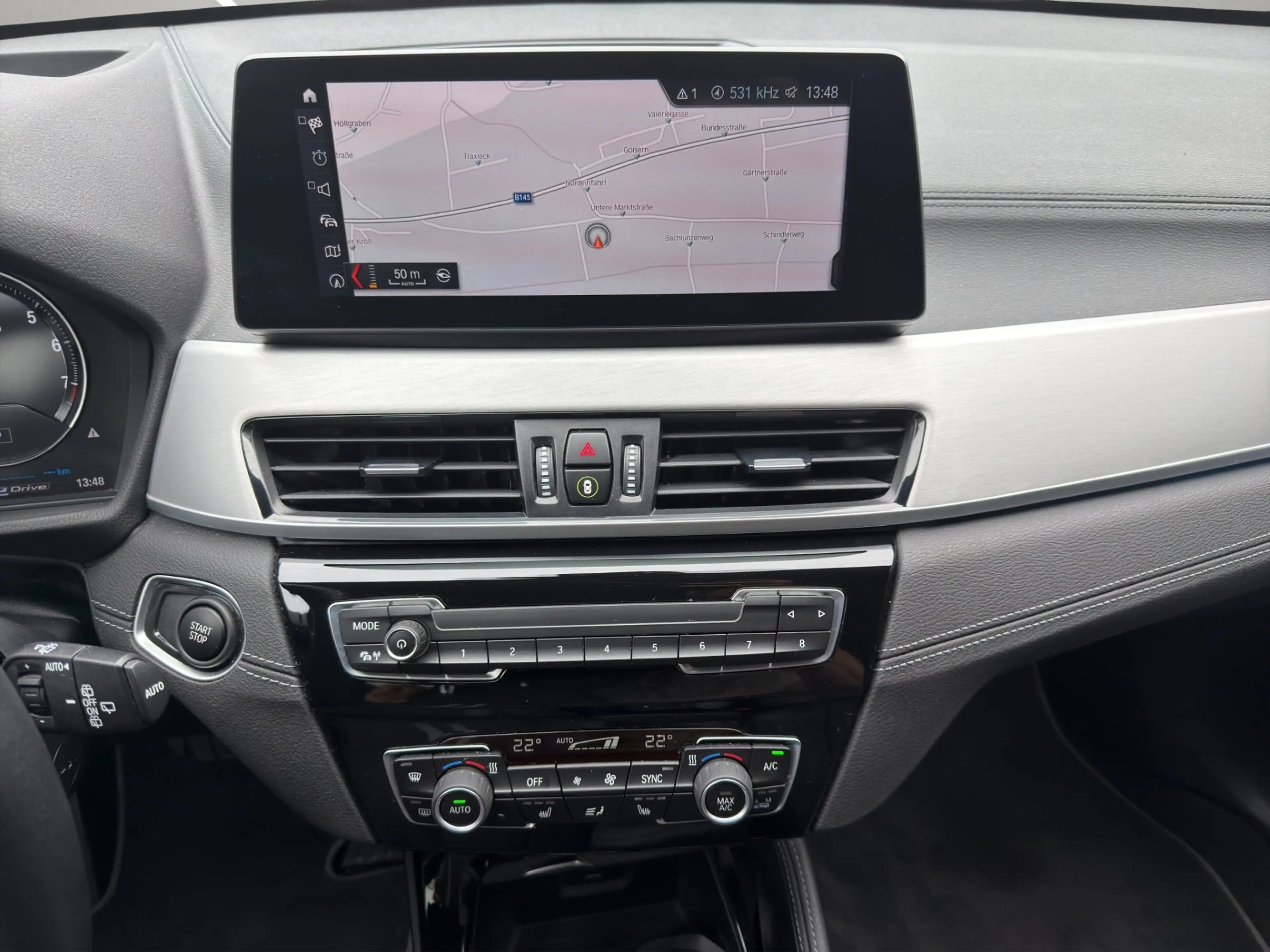 BMW X1 xDrive25e — photo 14