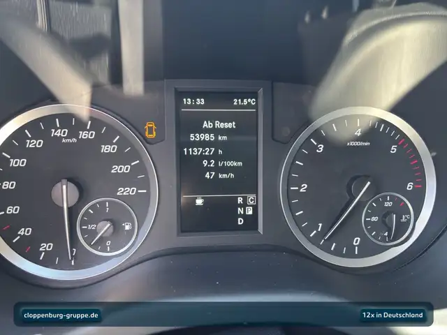 Mercedes-Benz Vito view 14