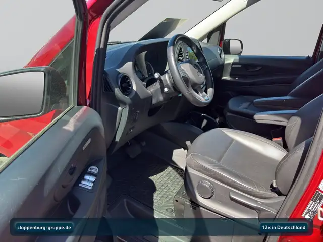 Mercedes-Benz Vito view 12
