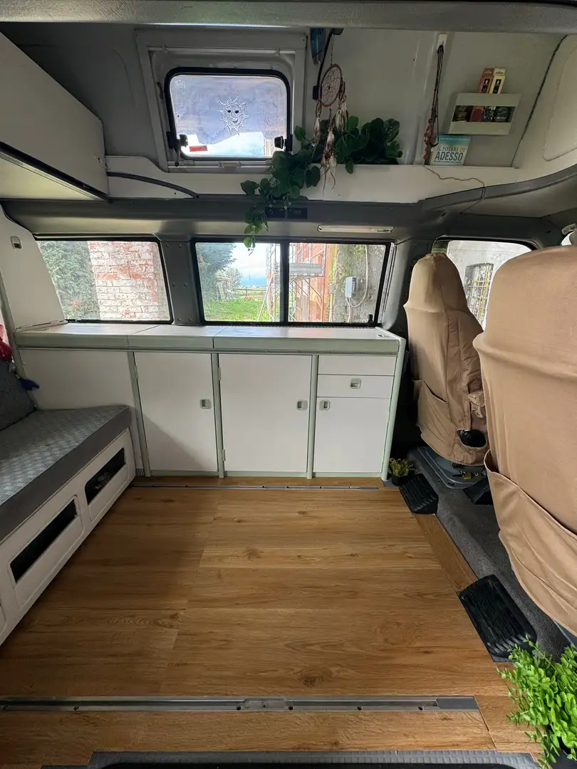 Volkswagen T4 California Caravelle 1.9 td GL Blanco - 2