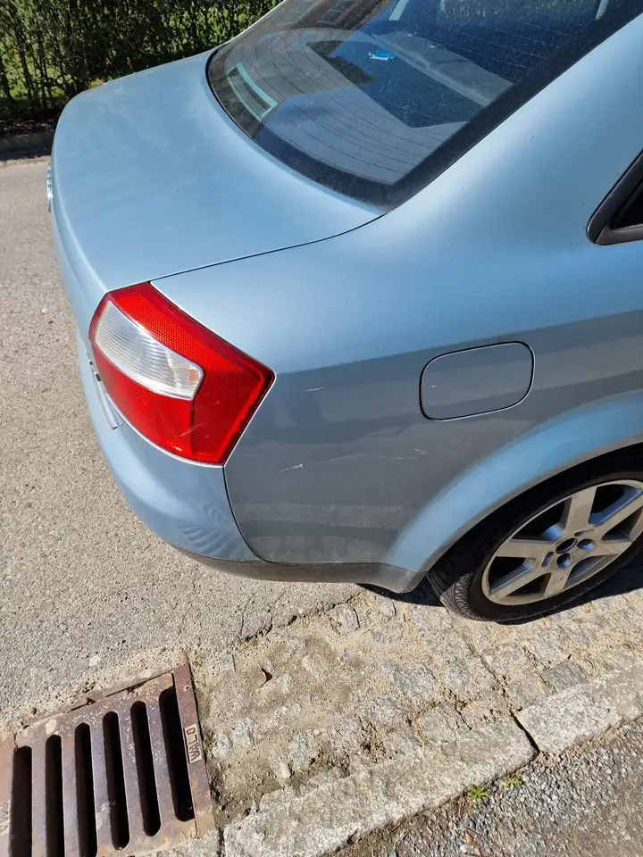 Audi A4 2.0, foto 4