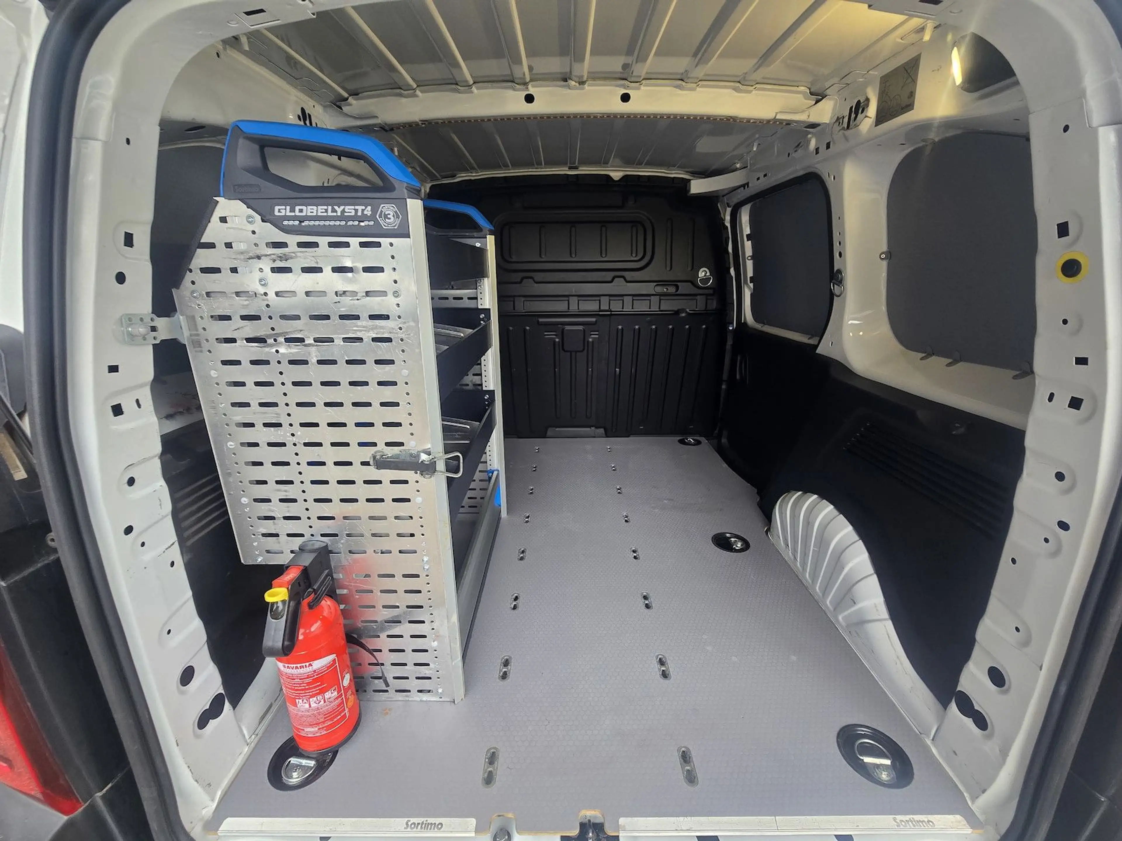 Opel Combo 1.5 D Edition Klima Werkstatt — photo 9