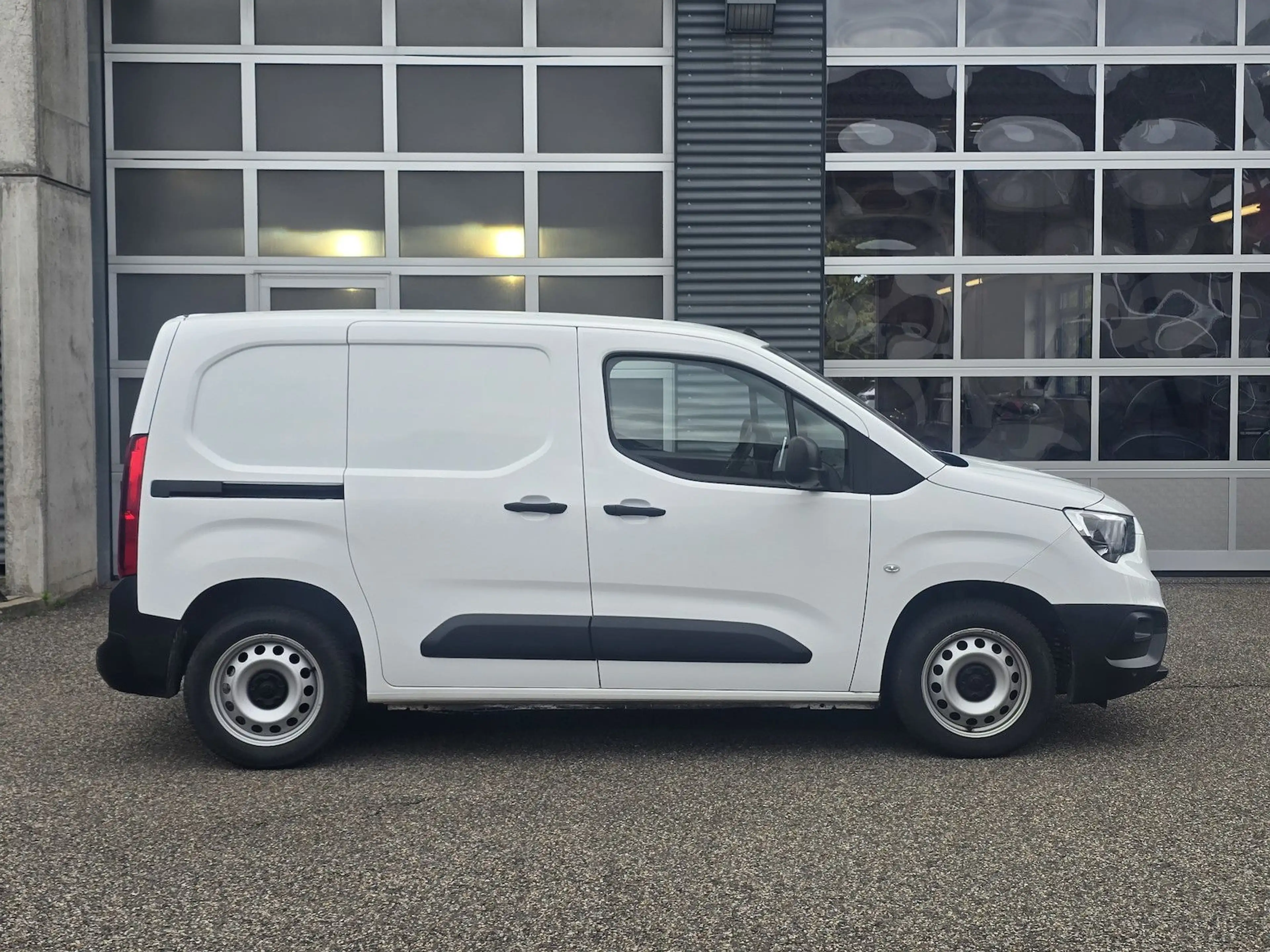 Opel Combo 1.5 D Edition Klima Werkstatt — photo 3