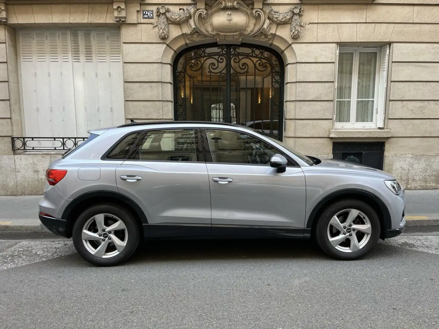Audi Q3 II 35 TFSI 150 S TRONIC 7 Argent - 2