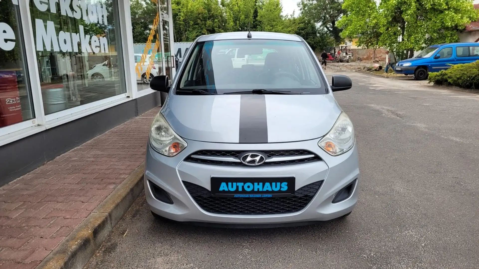 Hyundai i10 1,1 FIFA WM Edition Срібний - 2