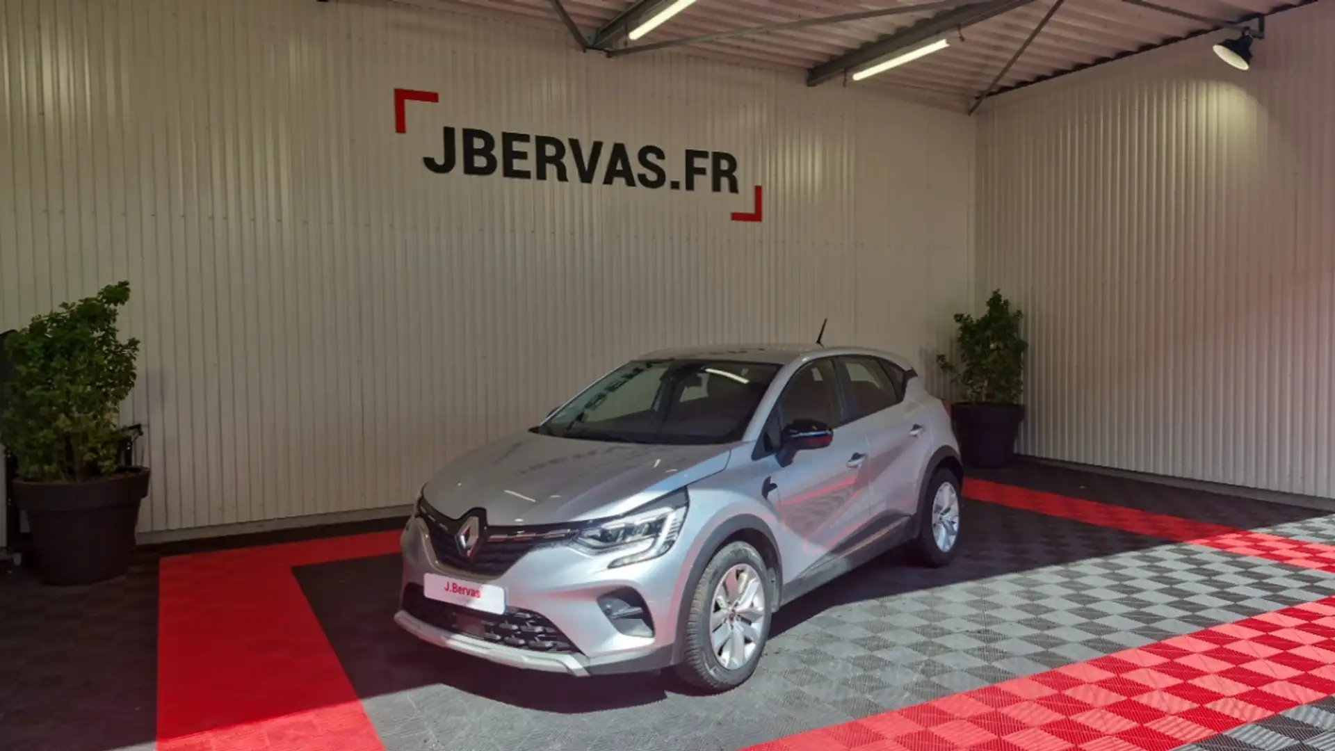 Renault Captur BLUE DCI 115 BUSINESS - 1