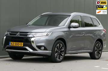 2.0 PHEV Business Edition NAP Navi Camera Alcantar