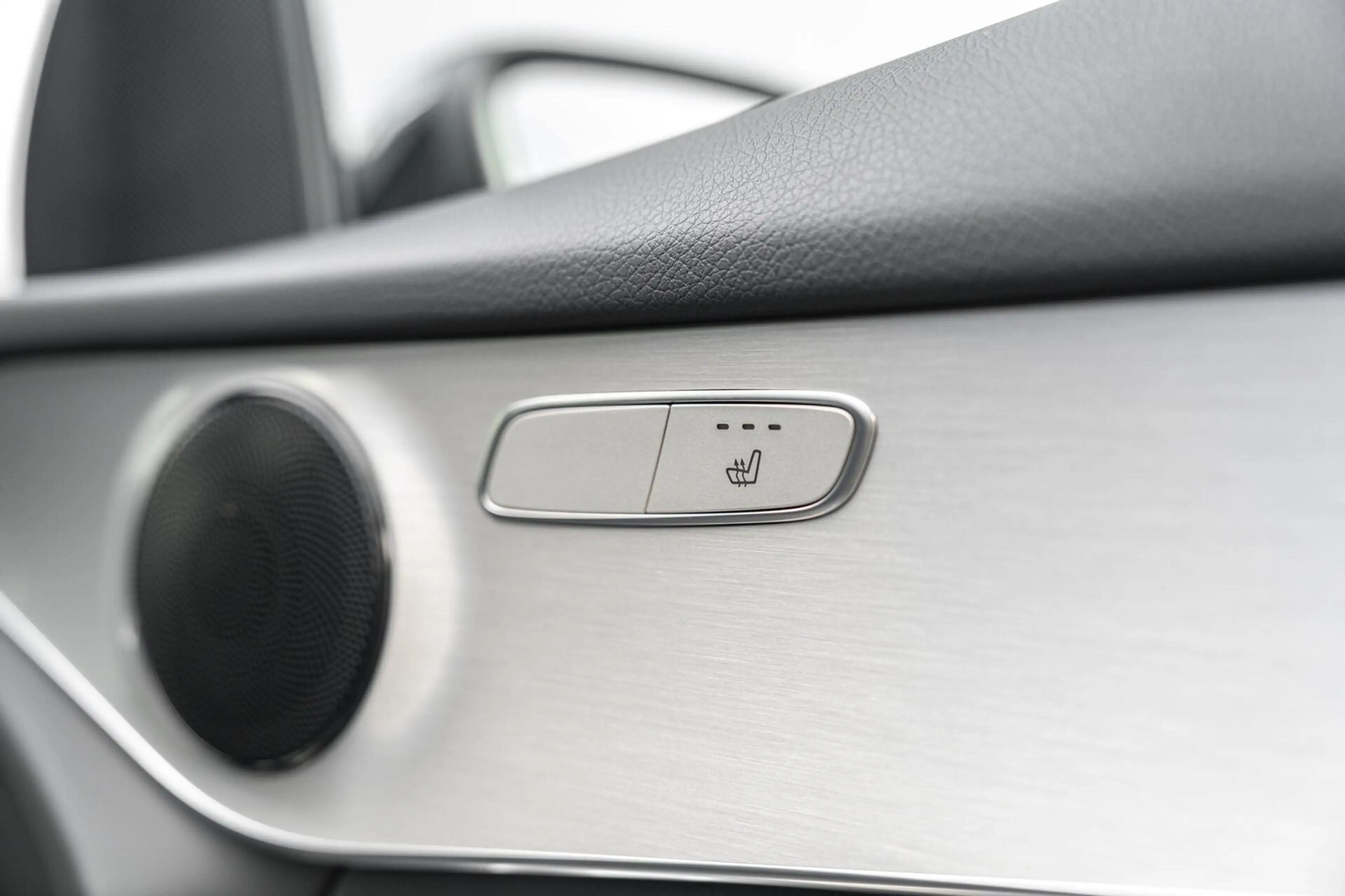 Mercedes-Benz GLC 250 Coupé 4MATIC AMG |Pano|ACC|Camera|LED — photo 42