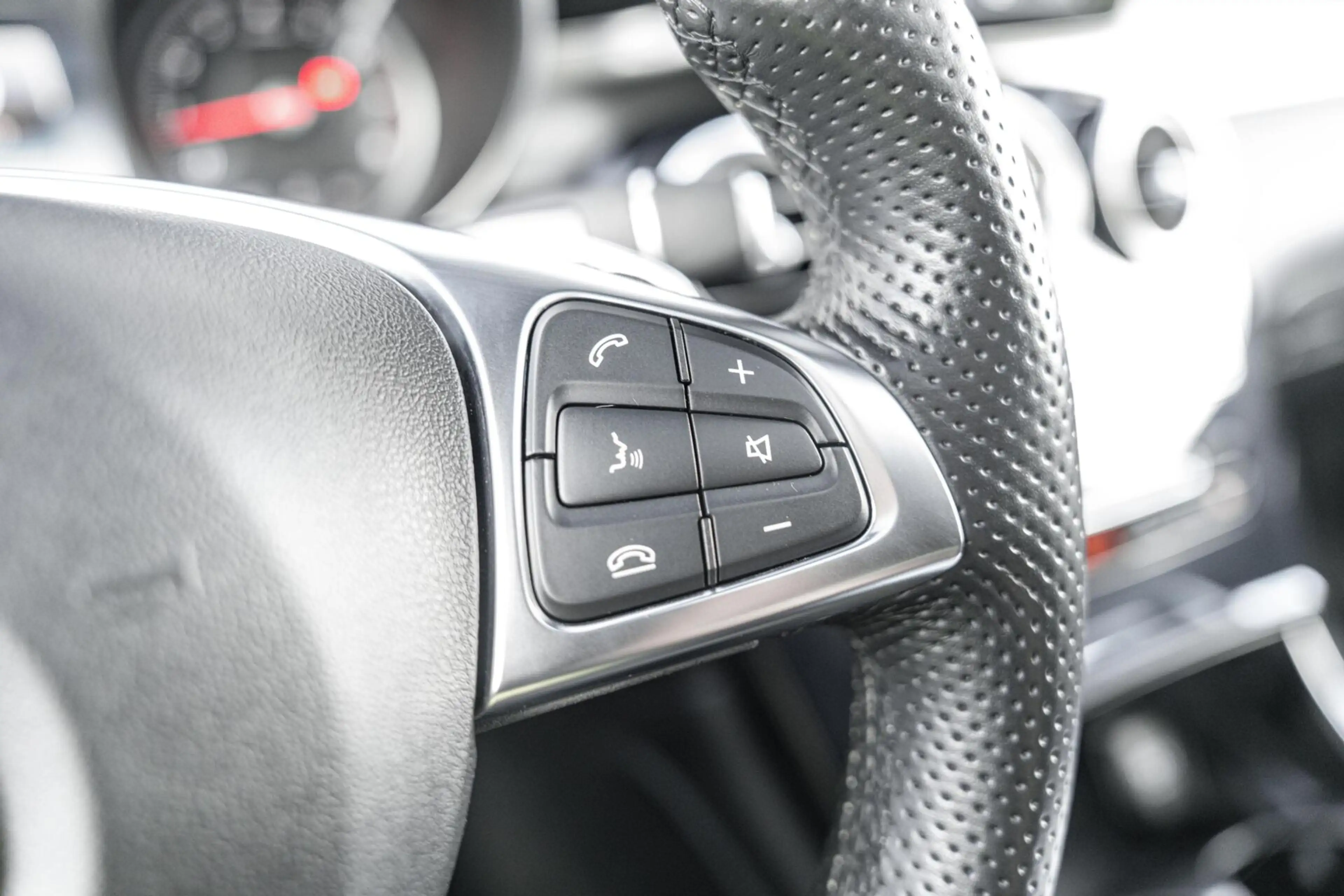 Mercedes-Benz GLC 250 Coupé 4MATIC AMG |Pano|ACC|Camera|LED — photo 36