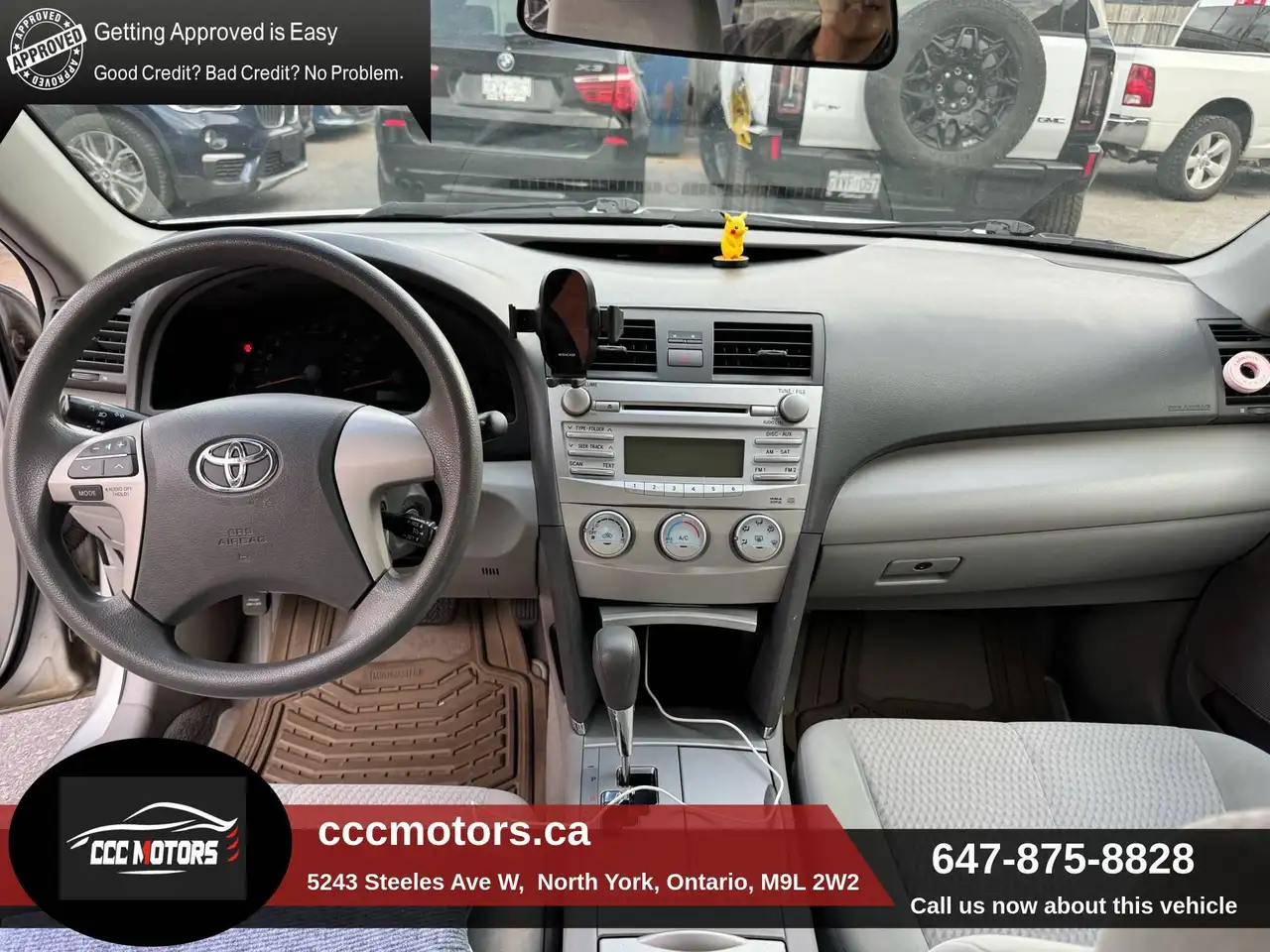 Toyota Camry снимка Toyota Camry