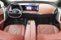 BMW iX xDrive50 Edition Sport, Sky Lounge, AHK, Bower&Wil Rot - thumbnail 9