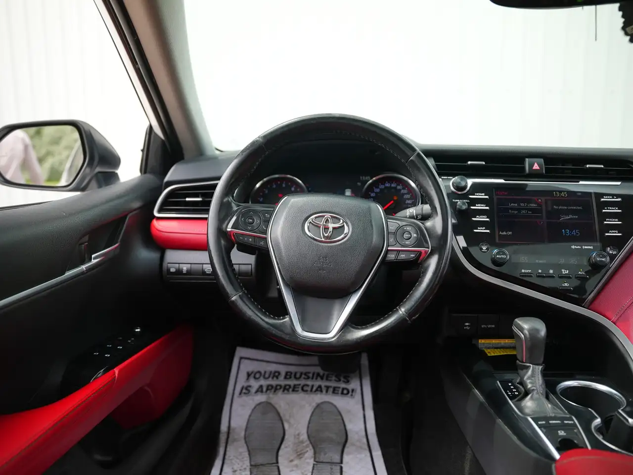 Toyota Camry снимка Toyota Camry