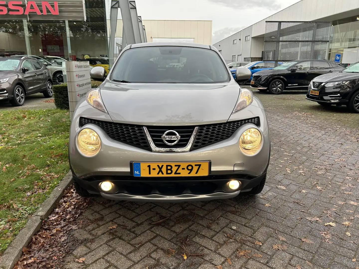 Nissan Juke 1.6 Acenta Eco Airco, Radio-Cd, Trekhaak Grigio - 2