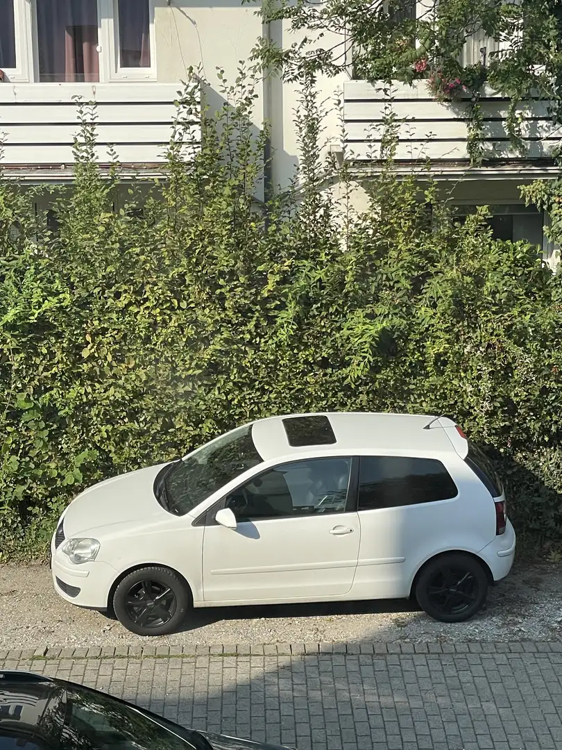 Volkswagen Polo 1.4 Sportline - 1