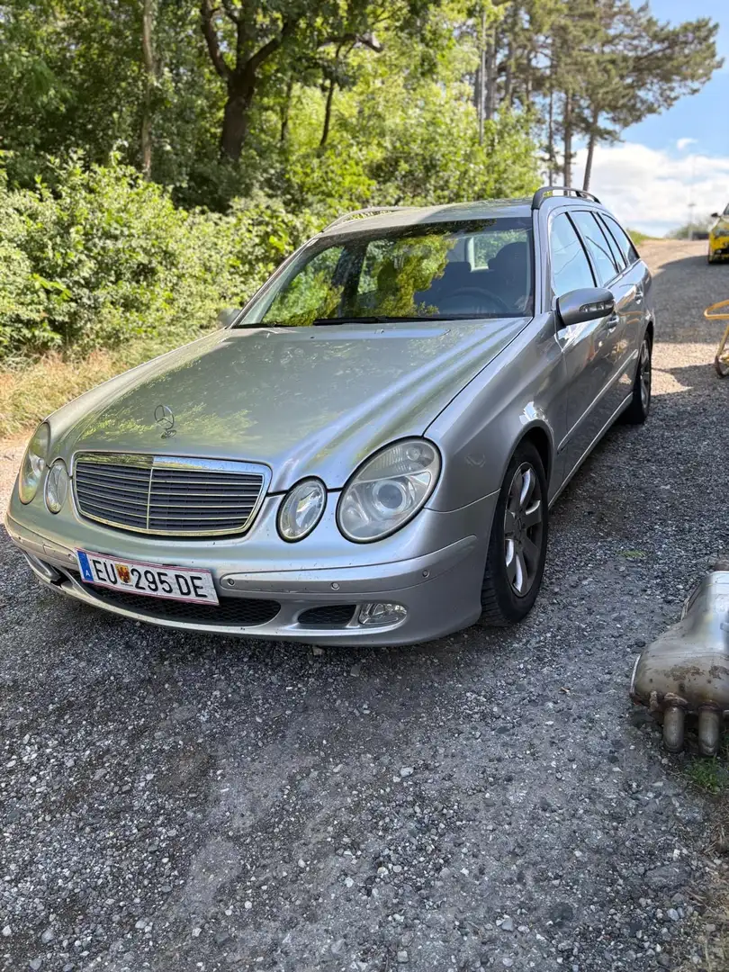 Mercedes-Benz E 270 T CDI Classic - 1
