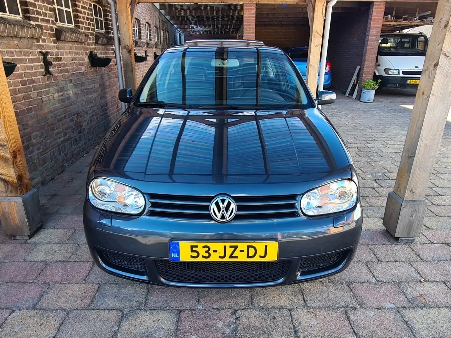 Volkswagen Golf 2.8 V6 4Motion Gri - 2
