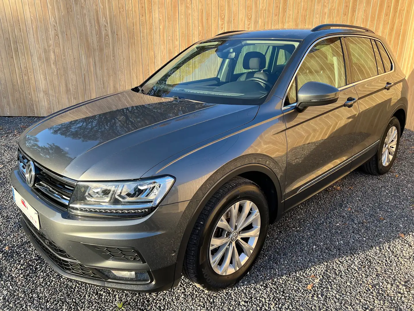 Volkswagen Tiguan Tiguan 1.5 TSI ACT DSG OPF Comfortline Grau - 1
