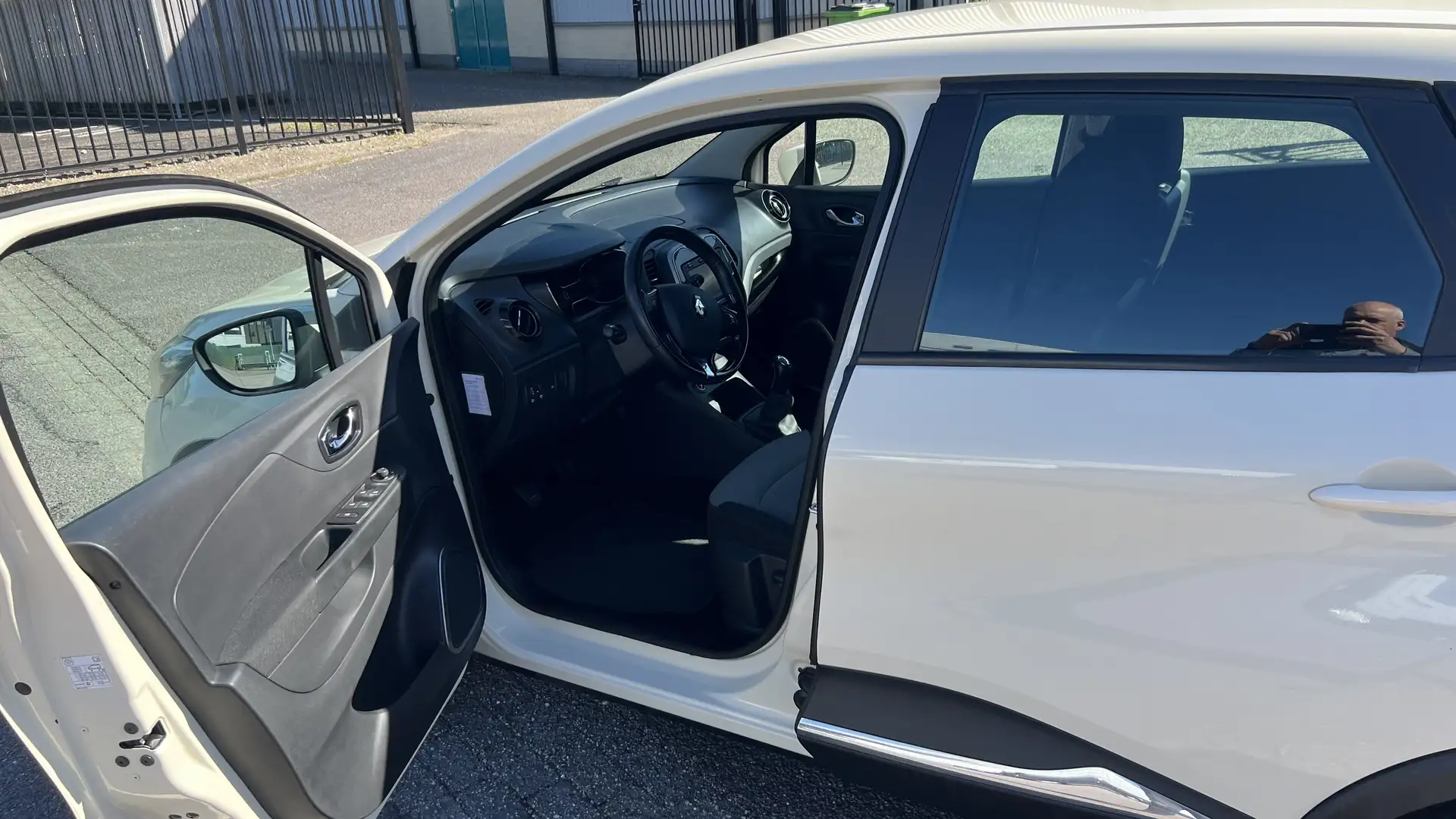 Renault Captur 0.9 TCe Expression Bruin - 2