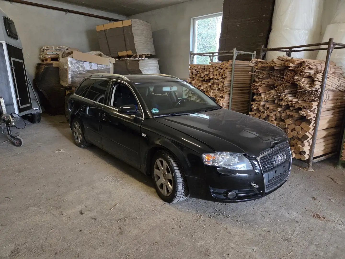 Audi A4 3.0 TDI quattro (150kW) Negru - 1
