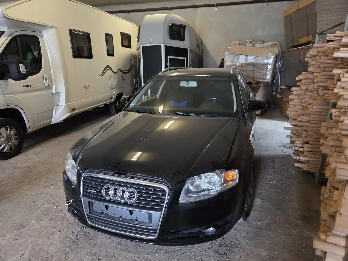 Audi A4 3.0 TDI quattro (150kW) Negru - 2