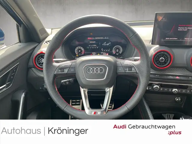 Audi Q2 view 11
