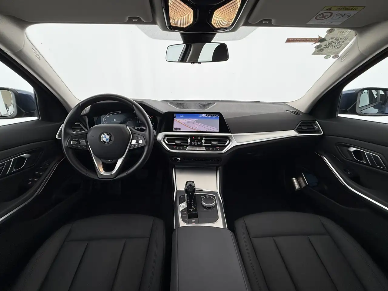 BMW 318 d Limousine Advantage Aut LED AHK LEDER NAVI, миниатюра 13