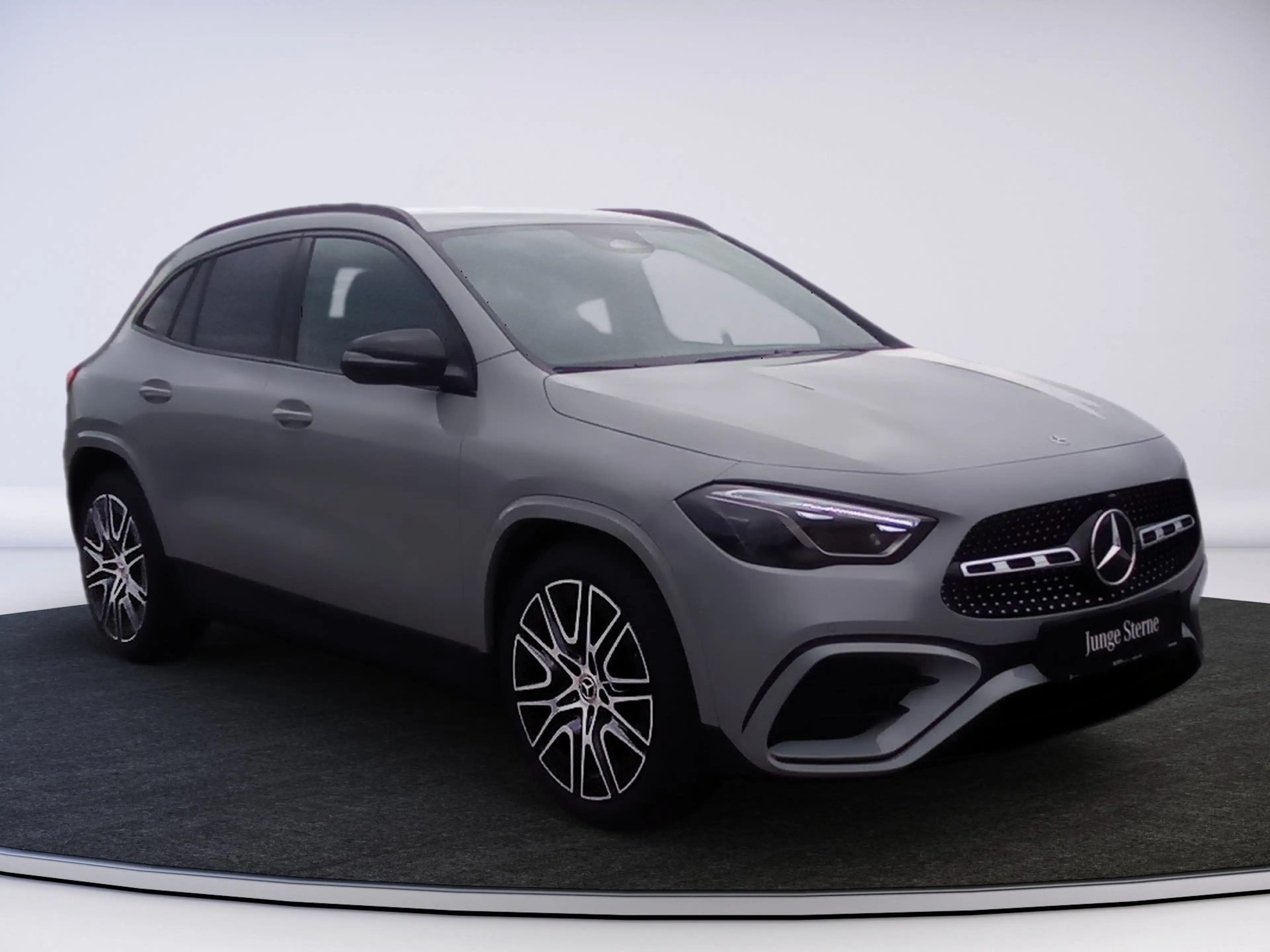 Mercedes-Benz GLA 180 Ö-Edition AMG-Line , AHV — photo 8