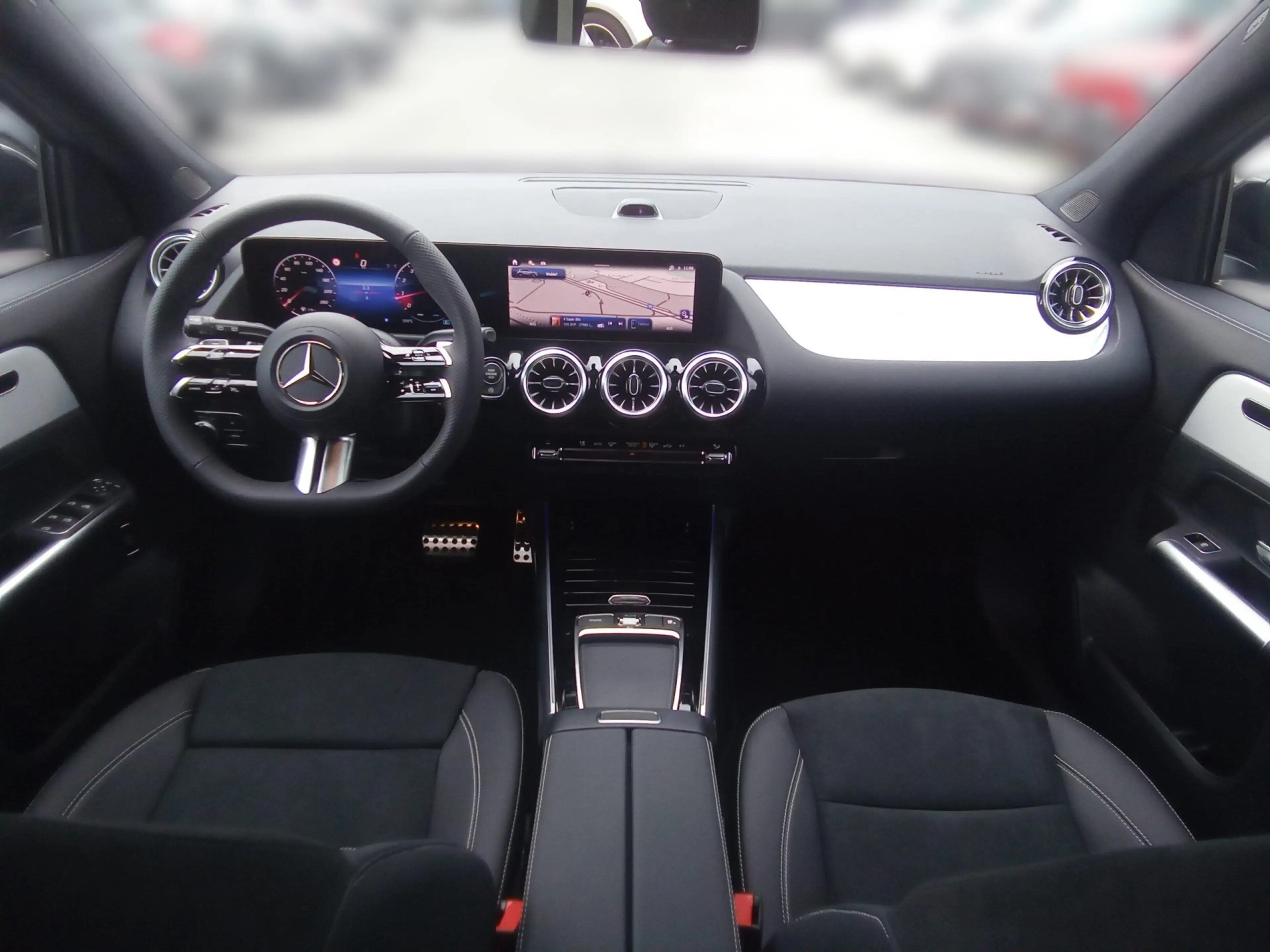 Mercedes-Benz GLA 180 Ö-Edition AMG-Line , AHV — photo 15