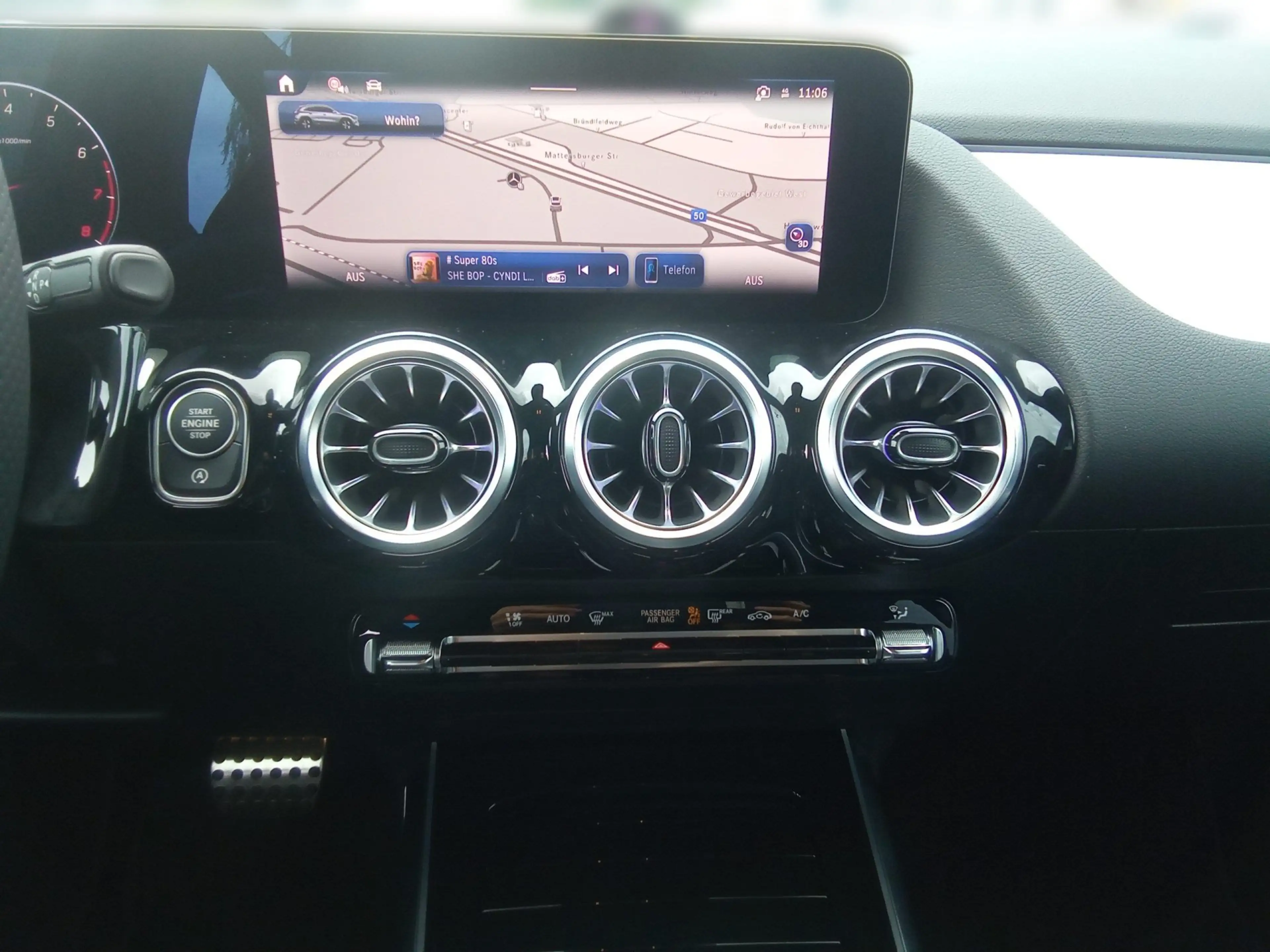 Mercedes-Benz GLA 180 Ö-Edition AMG-Line , AHV — photo 14