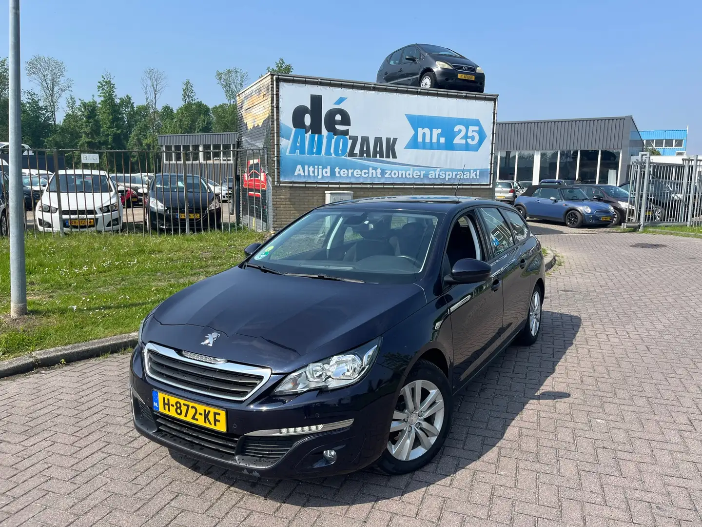 Peugeot 308 1.6 BlueHDi Allure Blauw - 1