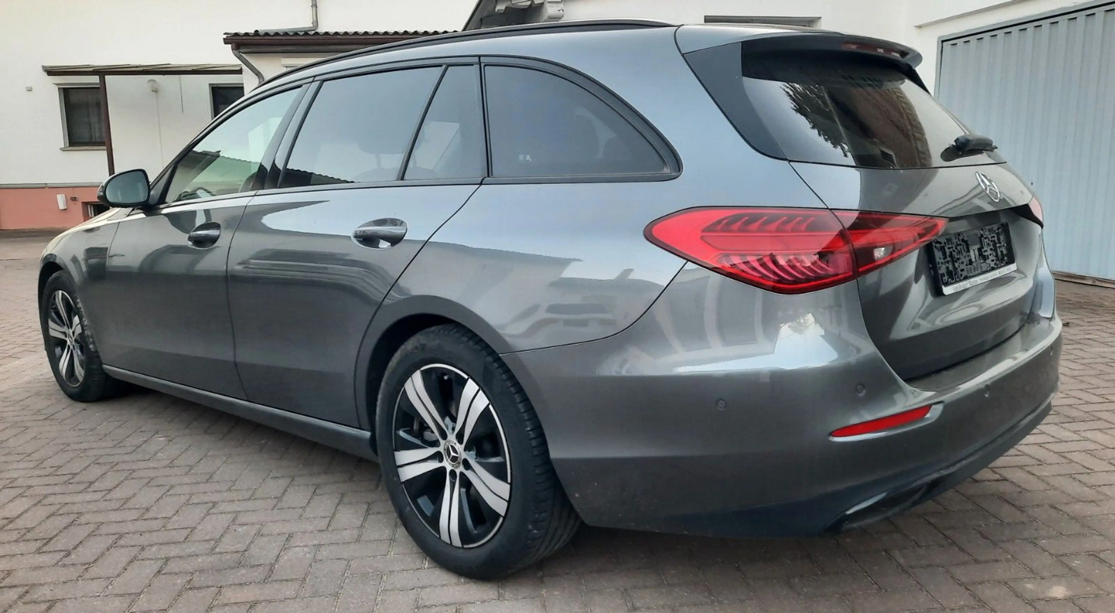 Mercedes-Benz C 200 T d / 9G Tronic/MBUX Navi/1 Hand/Kamera — photo 6