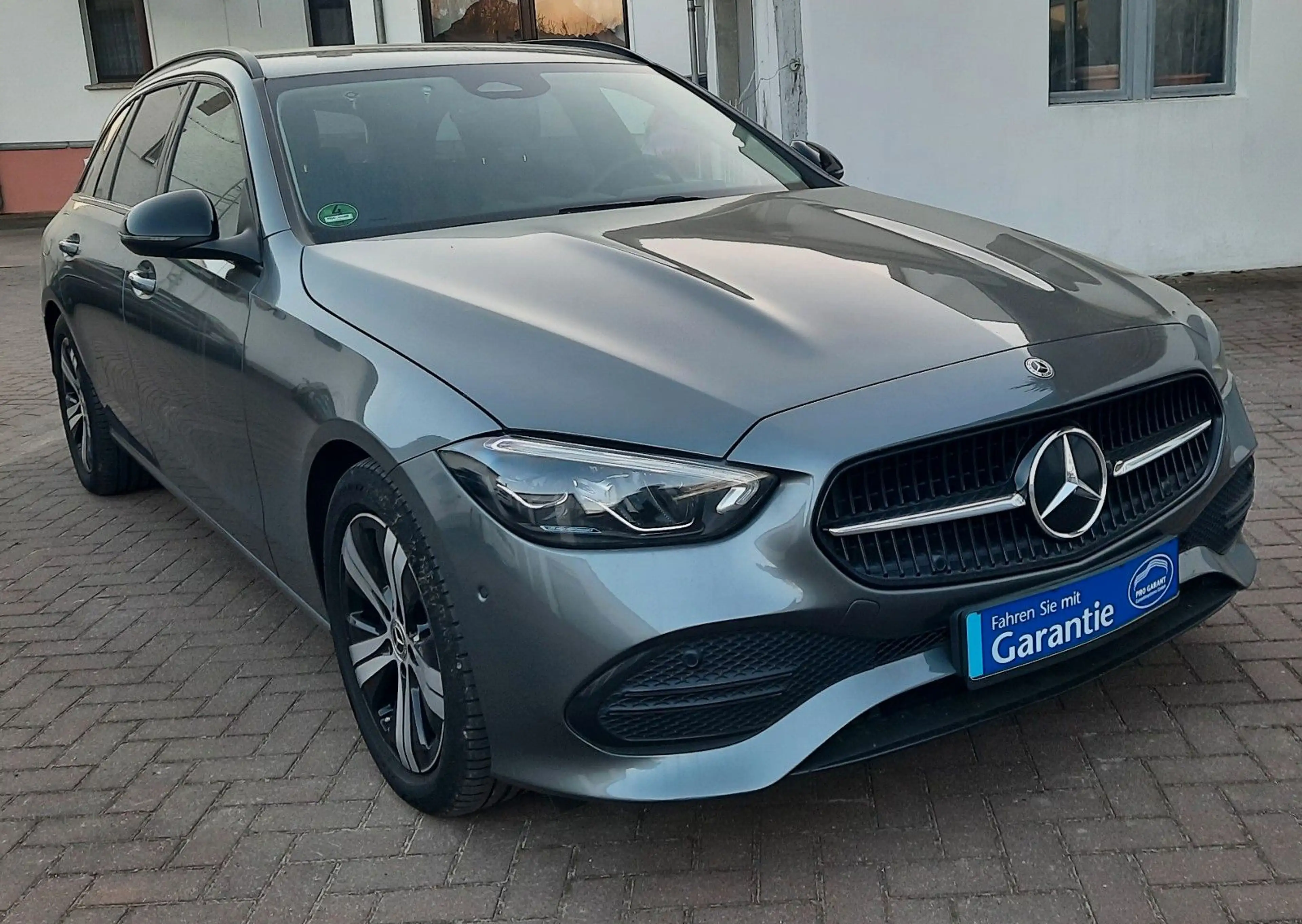 Mercedes-Benz C 200 T d / 9G Tronic/MBUX Navi/1 Hand/Kamera — photo 8
