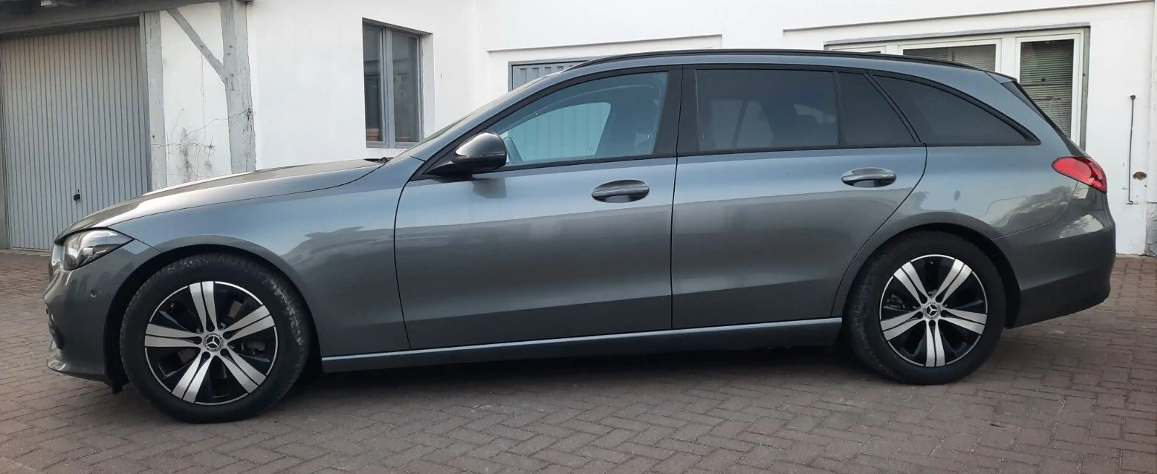 Mercedes-Benz C 200 T d / 9G Tronic/MBUX Navi/1 Hand/Kamera — photo 5