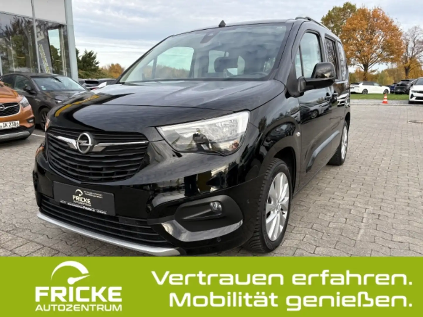 Opel Combo Life 1.2 Automatik INNOVATION+Navi+Kamera+Panorama+Head Noir - 1