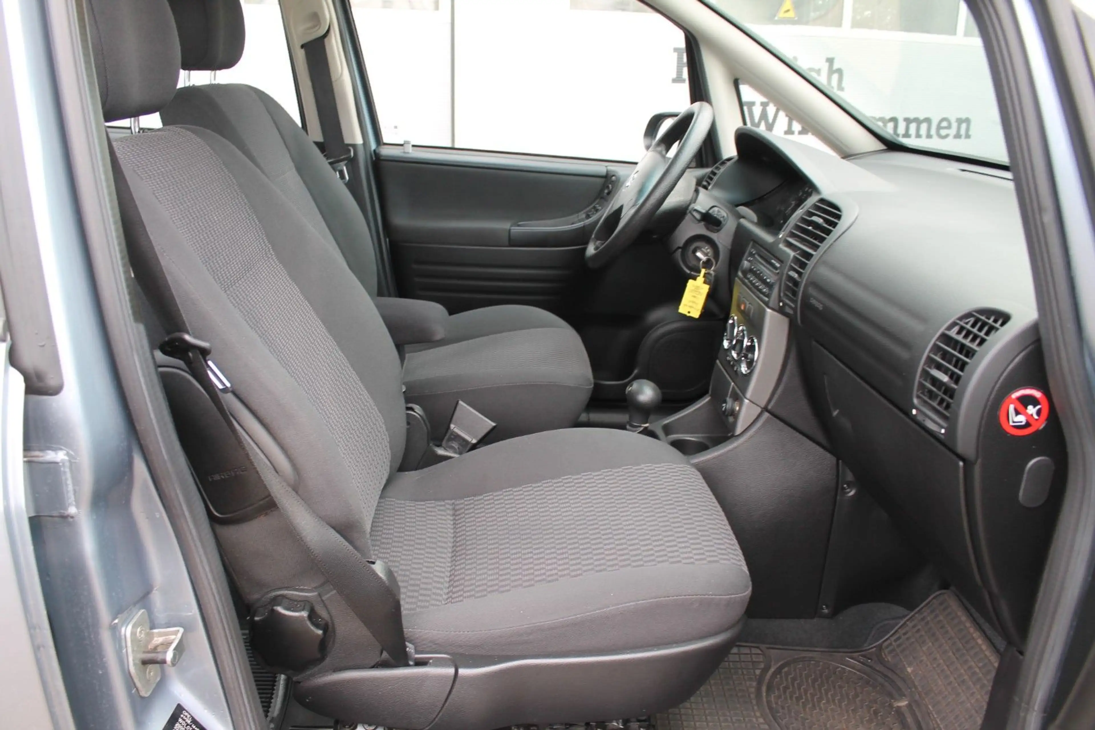 Opel Zafira 1.8 Njoy *TÜV-NEU* — photo 15