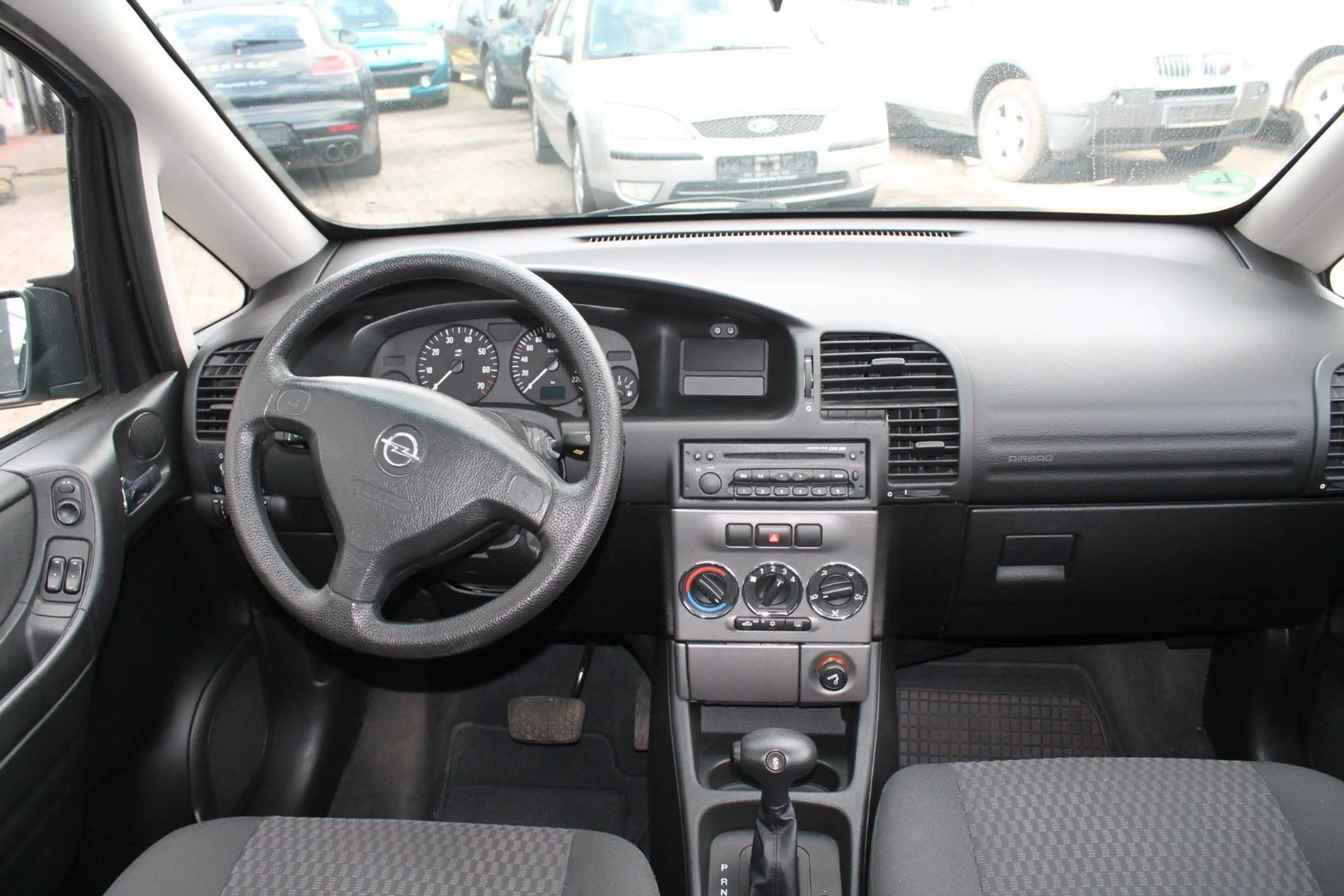 Opel Zafira 1.8 Njoy *TÜV-NEU* — photo 8