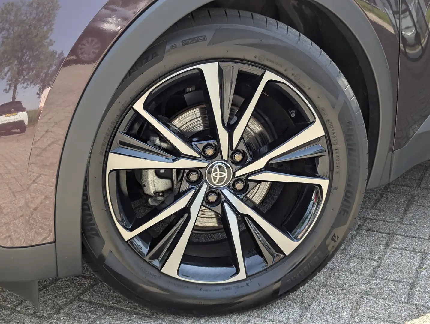 Toyota C-HR 1.8 Hybrid 140 First Edition | Bi-tone | Stoel- st - 2