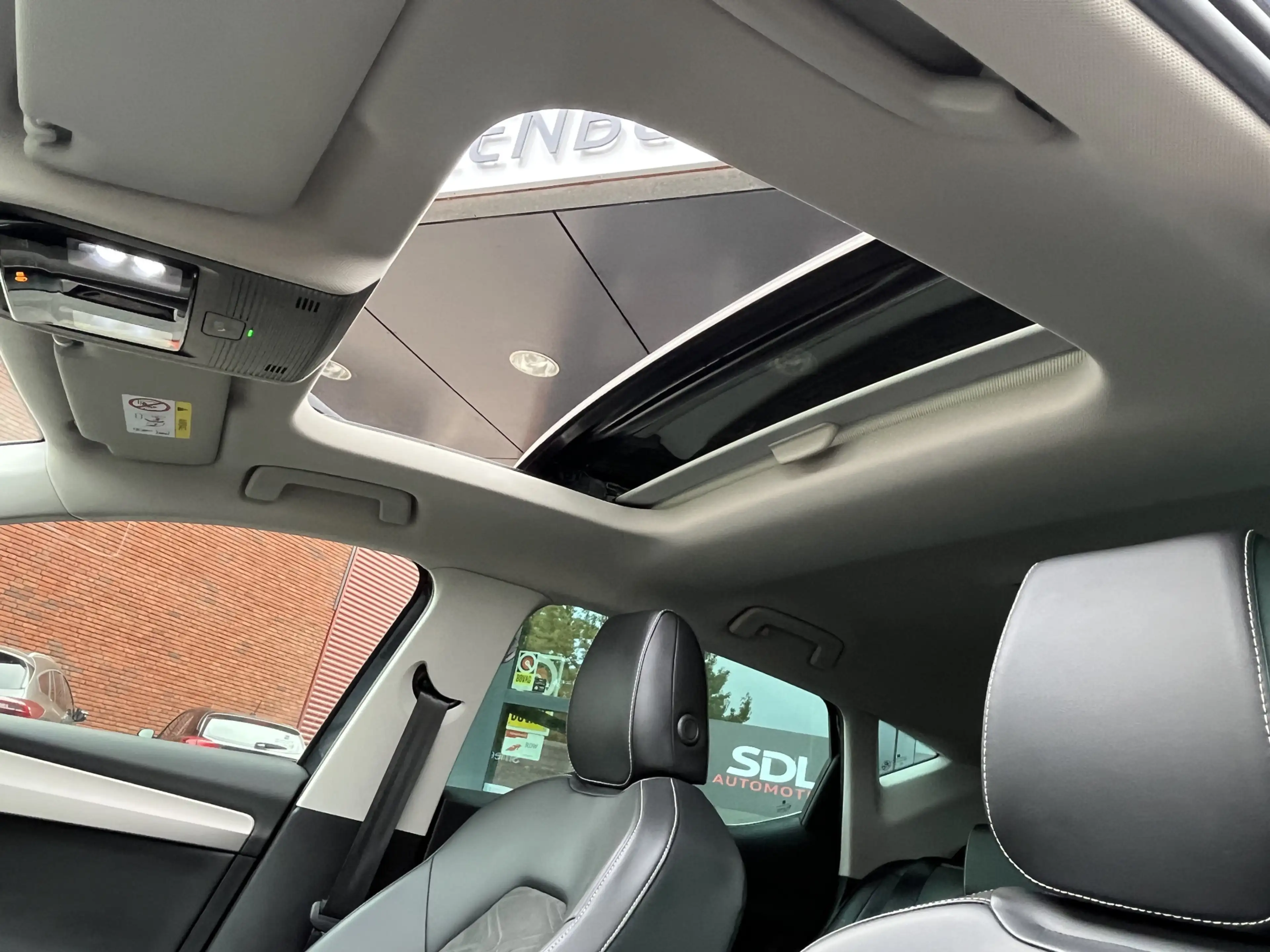 SEAT Leon 1.4 TSI eHybrid PHEV Xcellence // SCHUIF - KANTEL — photo 13