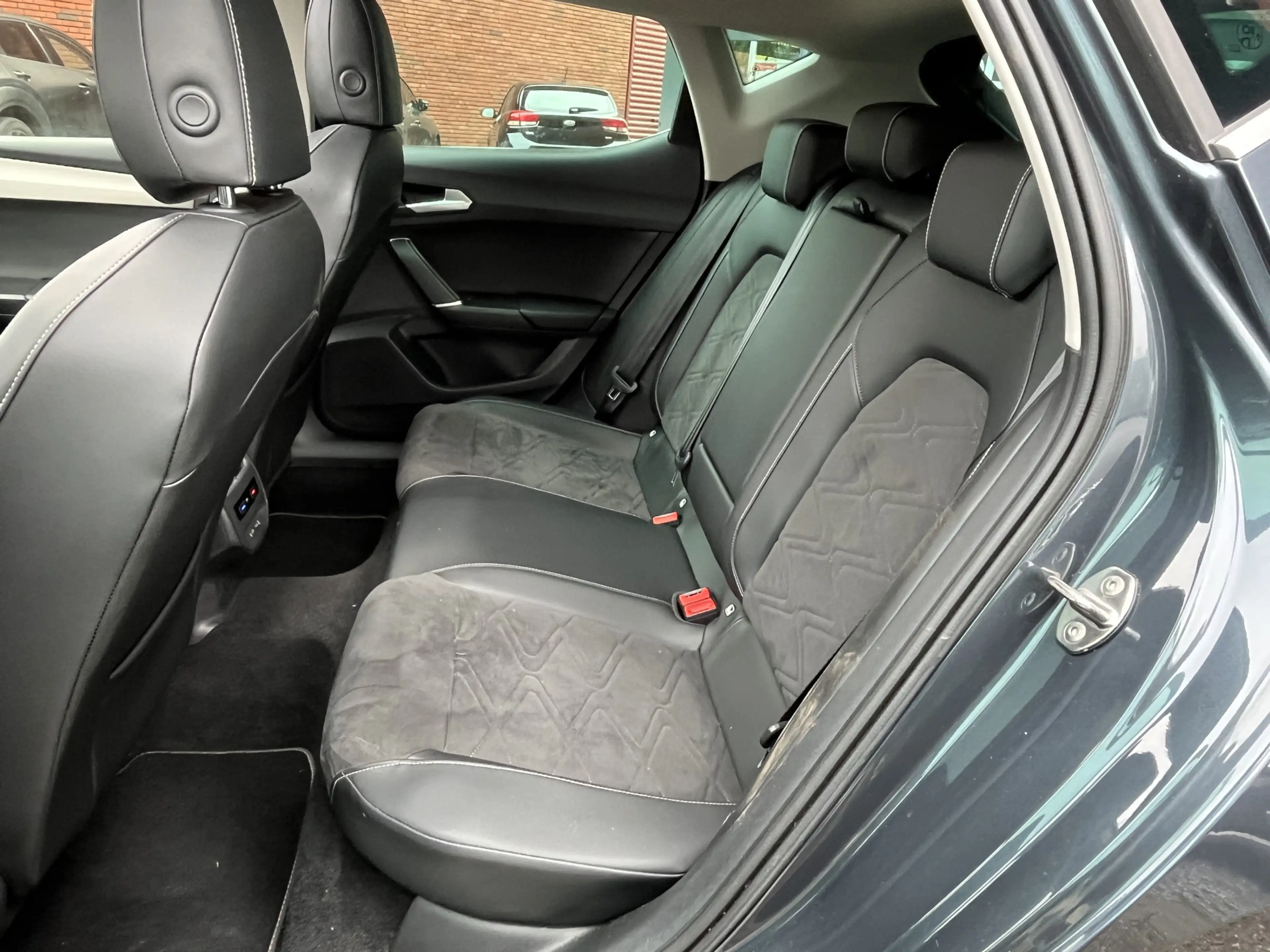 SEAT Leon 1.4 TSI eHybrid PHEV Xcellence // SCHUIF - KANTEL — photo 14