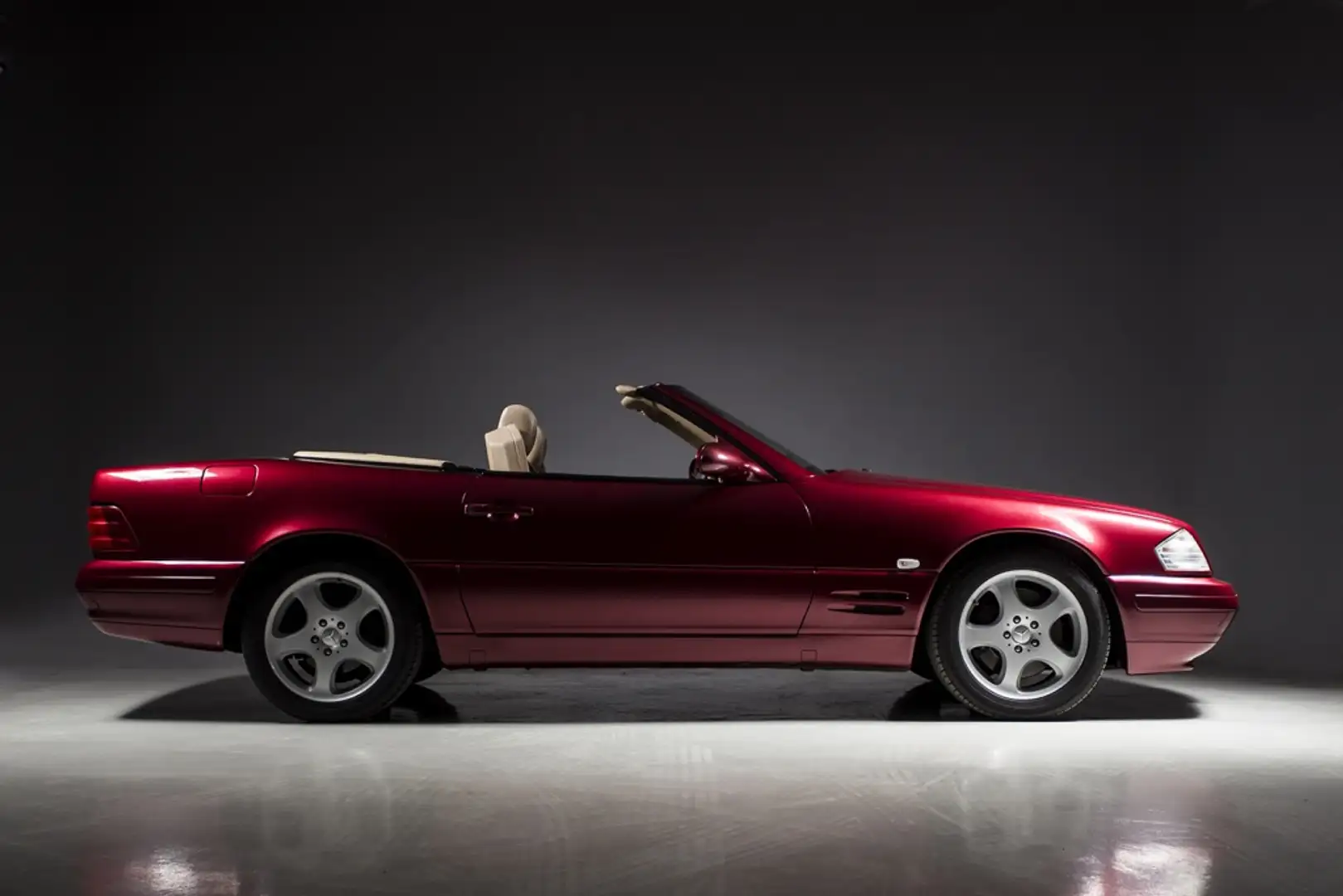 Mercedes-Benz SL 280 Violett - 2