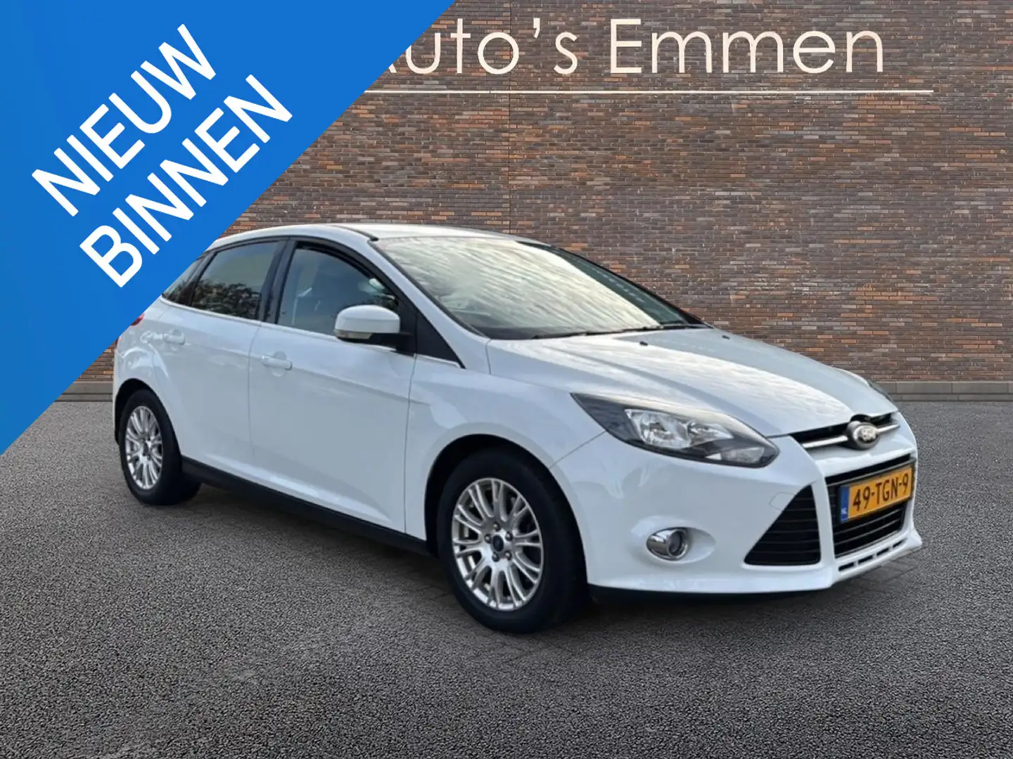 Ford Focus 1.6 150pk ECC LMV CRUISE TREKHAAK Wit - 1